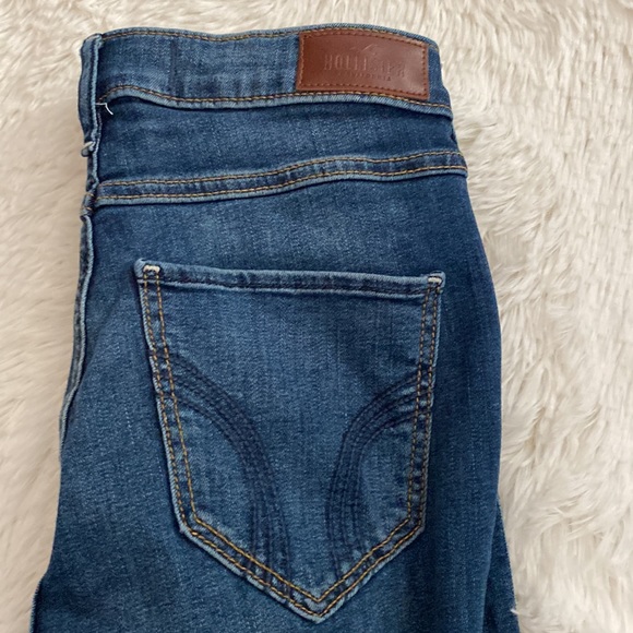 Hollister Jeans - Picture 3 of 3